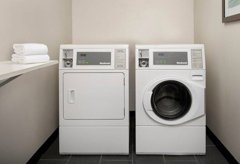 هتل Courtyard By Marriott Dothan