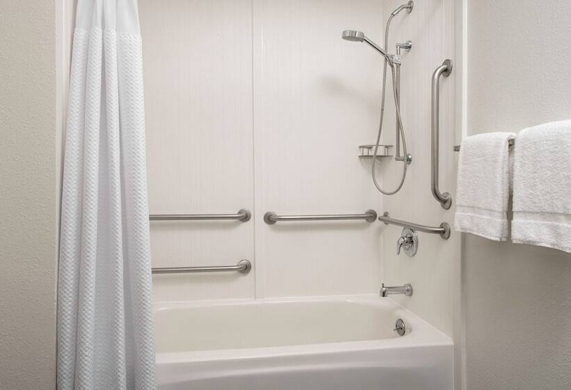 هتل Courtyard By Marriott Dothan