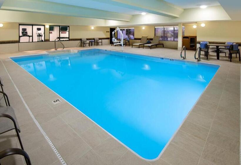 בית מלון כפרי Courtyard Indianapolis At The Capitol