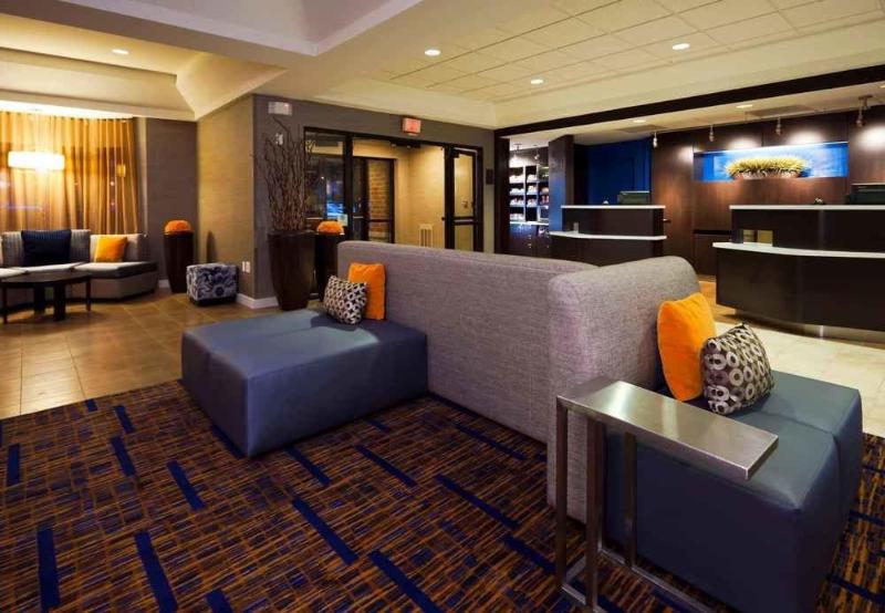 בית מלון כפרי Courtyard Indianapolis At The Capitol