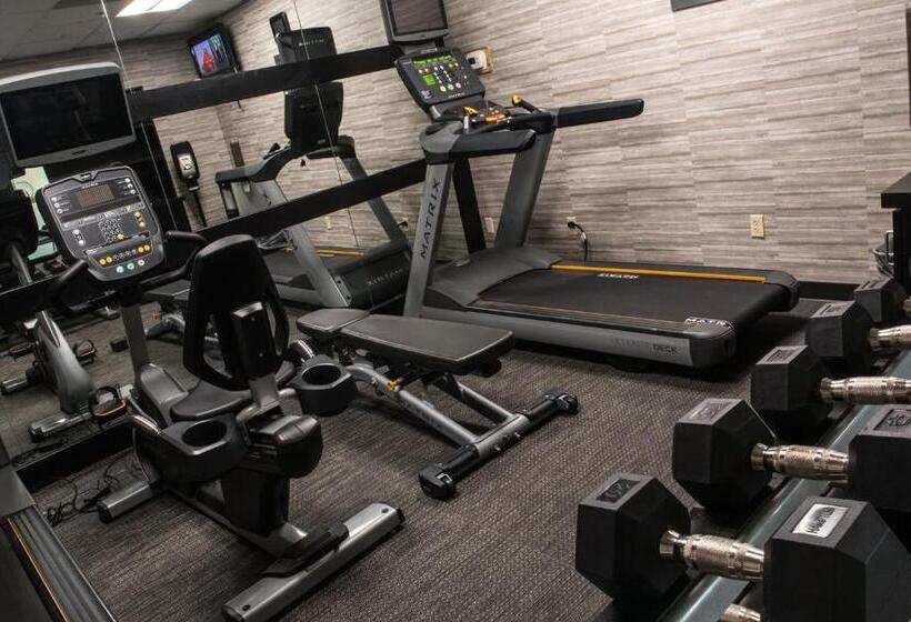 فندق Courtyard By Marriott Nashville At Opryland