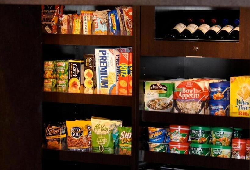 فندق Courtyard By Marriott Nashville At Opryland