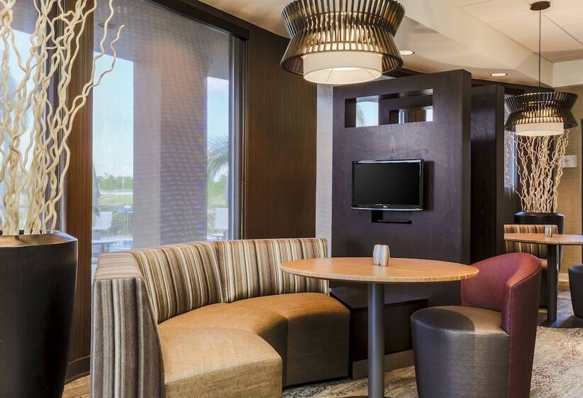 فندق Courtyard By Marriott Orlando Lake Mary North
