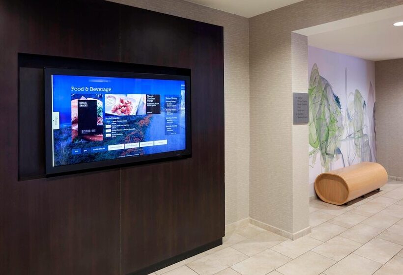 فندق Courtyard By Marriott Pensacola