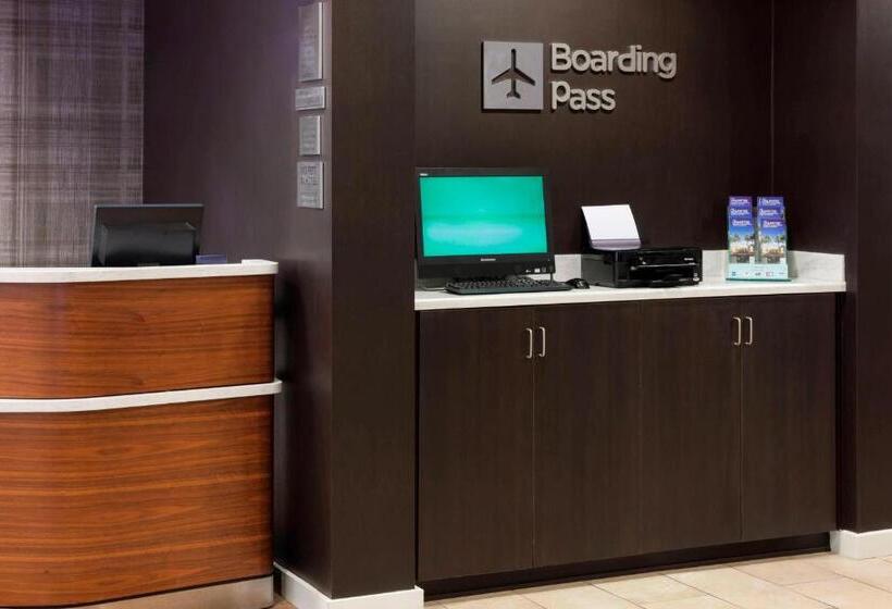 فندق Courtyard By Marriott Pensacola