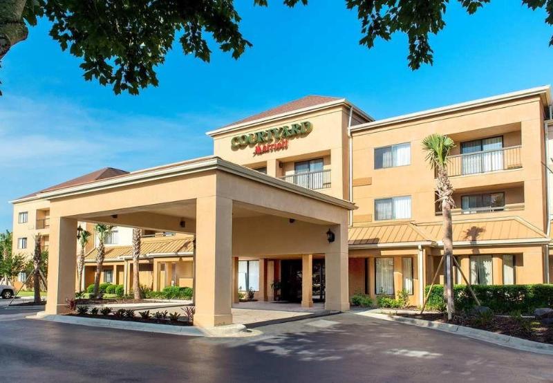 فندق Courtyard By Marriott Pensacola