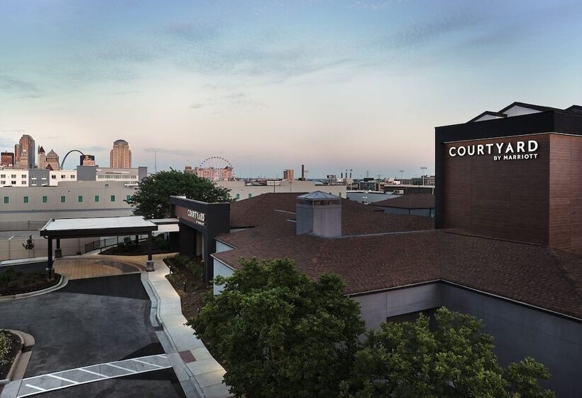 هتل Courtyard By Marriott St. Louis Downtown West