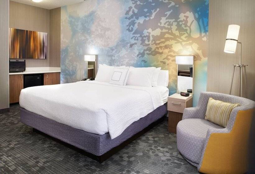 هتل Courtyard Toledo Maumee/arrowhead