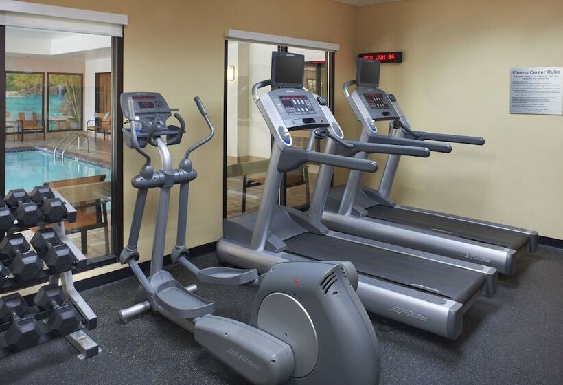 هتل Courtyard Toledo Rossford/perrysburg