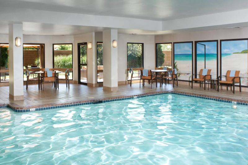 هتل Courtyard Toledo Rossford/perrysburg