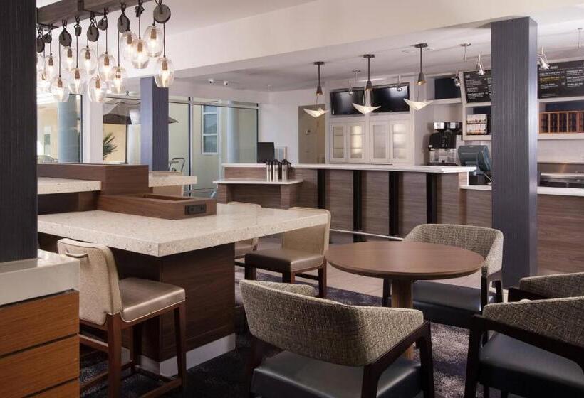 酒店 Courtyard Charleston Waterfront