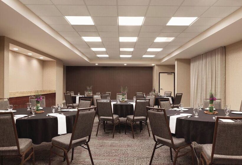 בית מלון כפרי Courtyard Charlotte Airport North