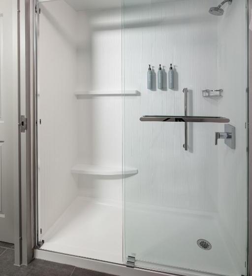 هتل Courtyard By Marriott Chicago Downtown/river North