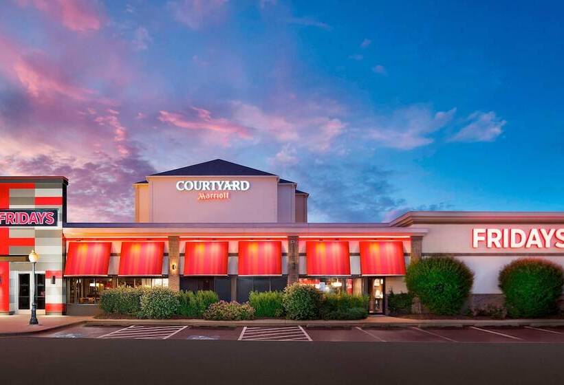 هتل Courtyard Chicago Midway Airport