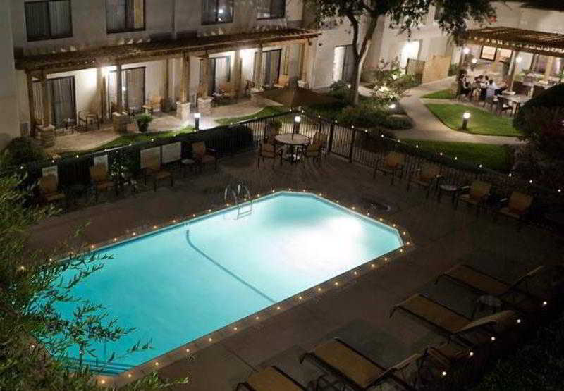 هتل Courtyard By Marriott Dallas Dfw Airport North/irving