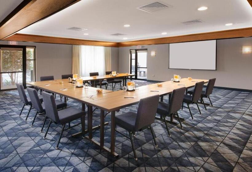 فندق Courtyard By Marriott Dallas Plano In Legacy Park