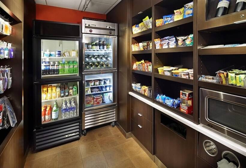 فندق Courtyard Detroit Brighton