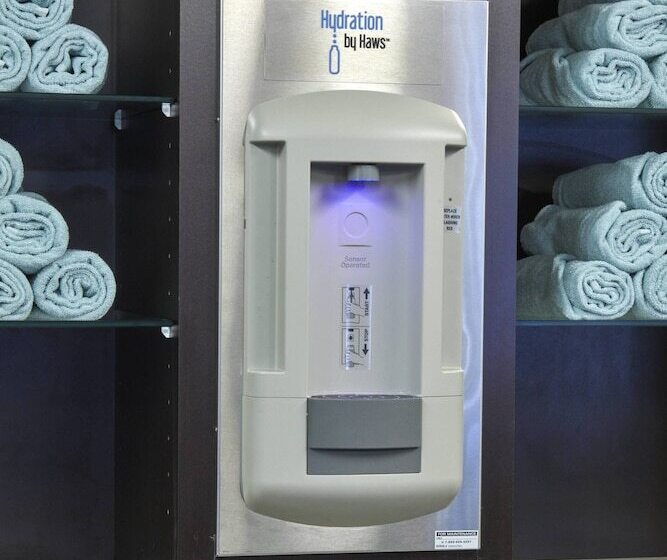 בית מלון כפרי Courtyard By Marriott Detroit Troy