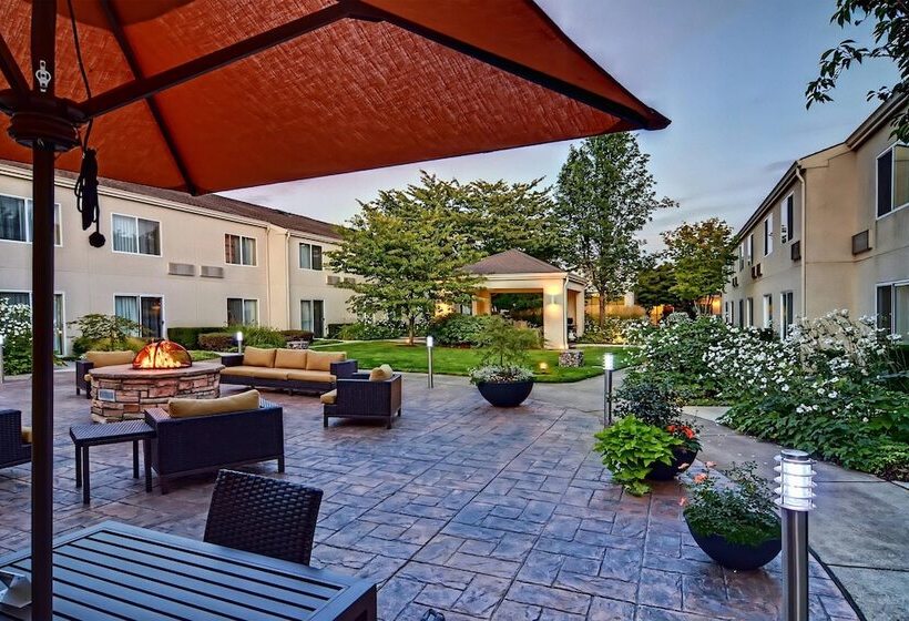 호텔 Courtyard By Marriott Eugene Springfield