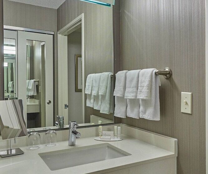 호텔 Courtyard By Marriott Eugene Springfield