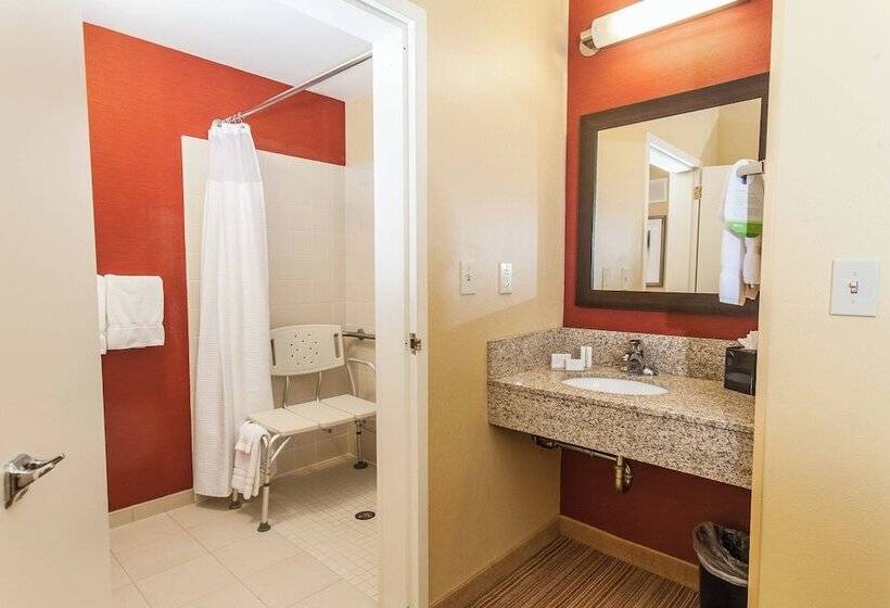 فندق Courtyard By Marriott Florence