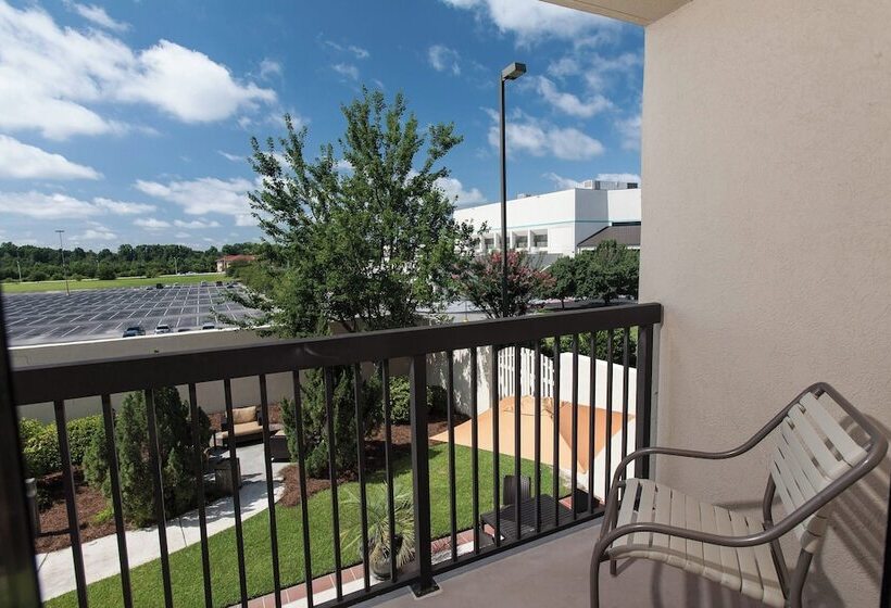 فندق Courtyard By Marriott Florence