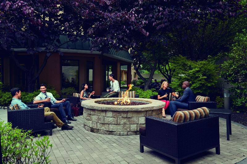 فندق Courtyard By Marriott Frederick