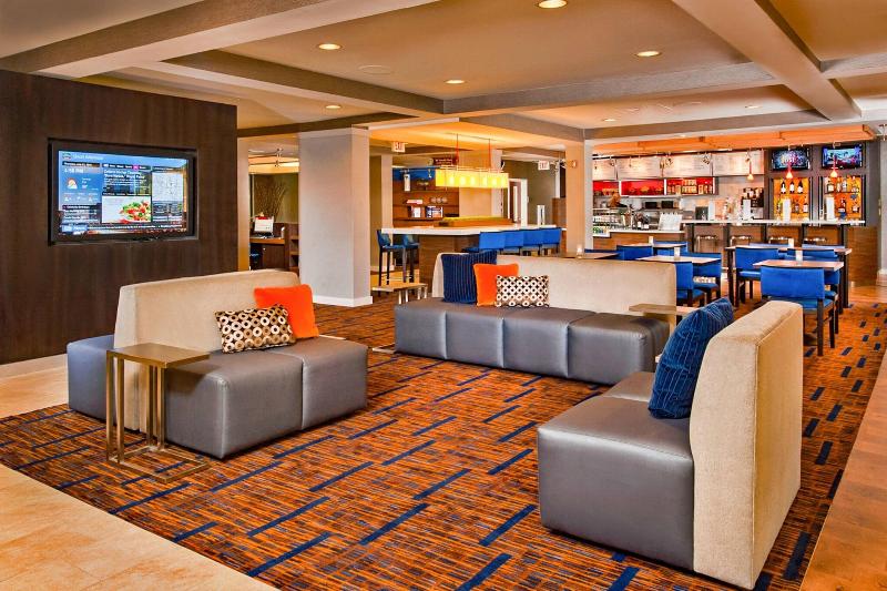 فندق Courtyard By Marriott Frederick