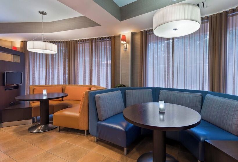 فندق Courtyard By Marriott Gainesville Fl