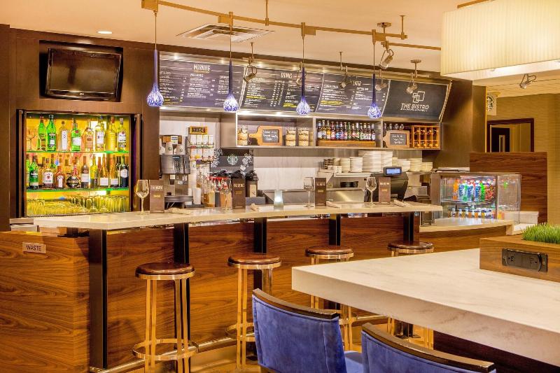 هتل Courtyard Hartford Manchester