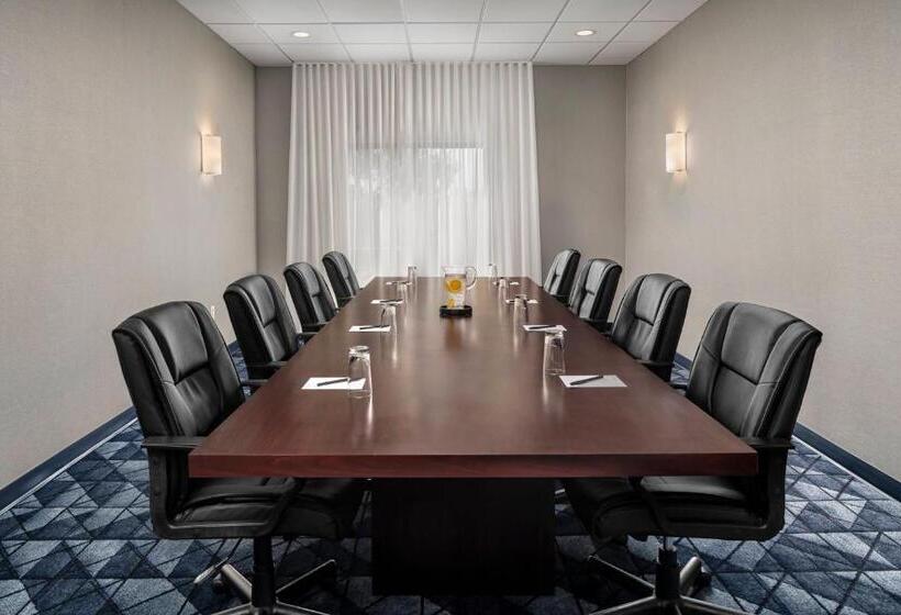 فندق Courtyard Jacksonville Butler Boulevard