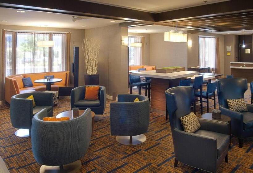 فندق Courtyard By Marriott Kokomo