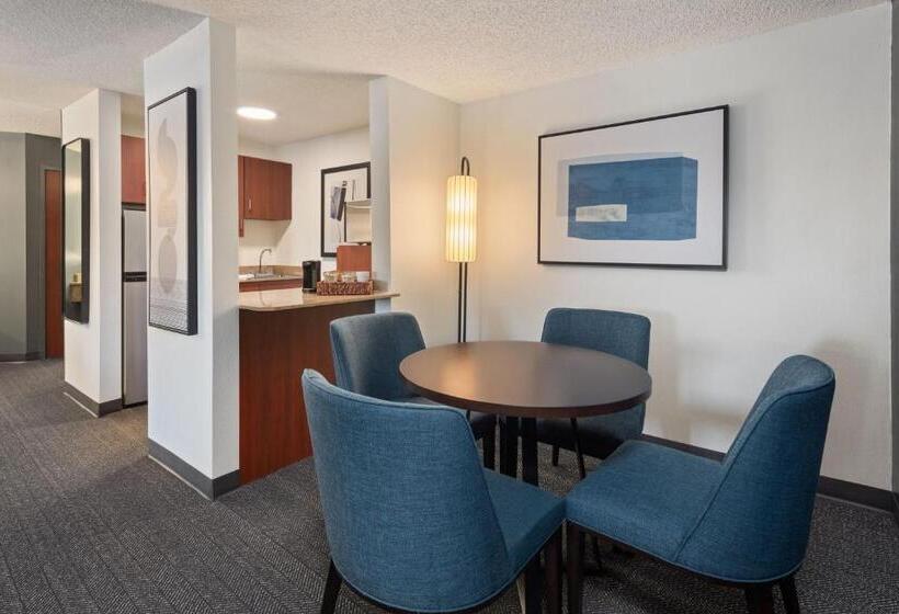 فندق Courtyard La Crosse Downtown/mississippi Riverfront