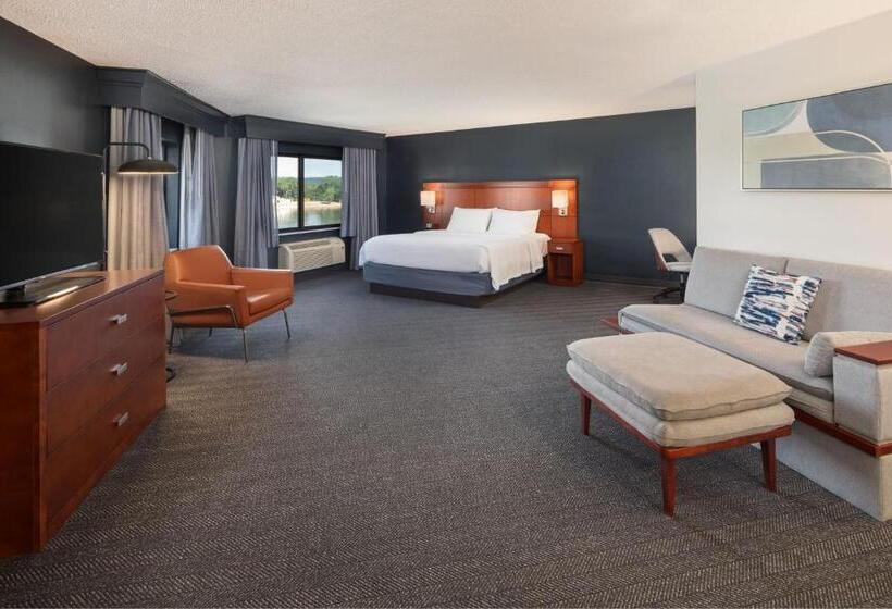 فندق Courtyard La Crosse Downtown/mississippi Riverfront