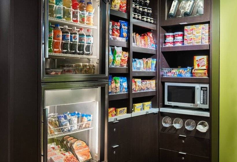 هتل Courtyard Lafayette Airport