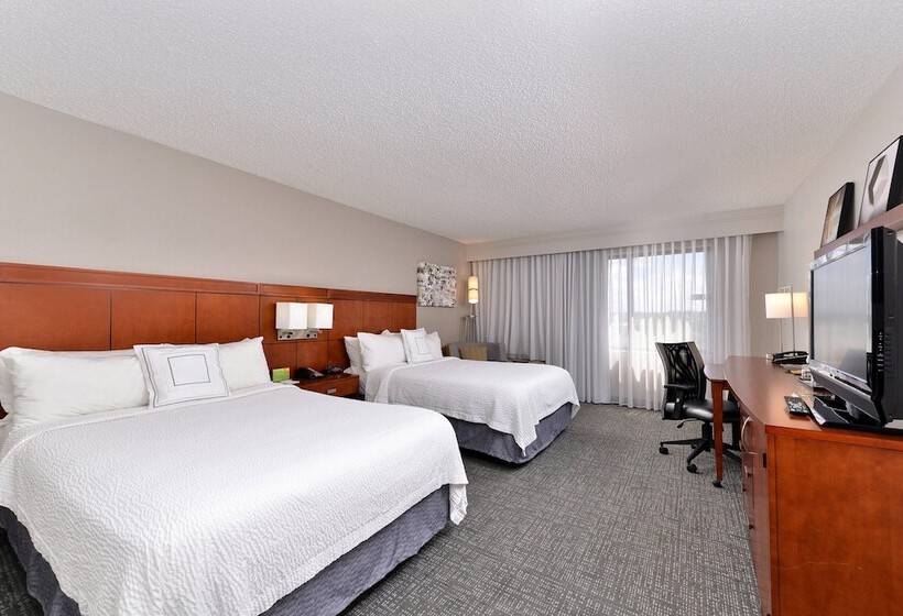 هتل Courtyard Laredo