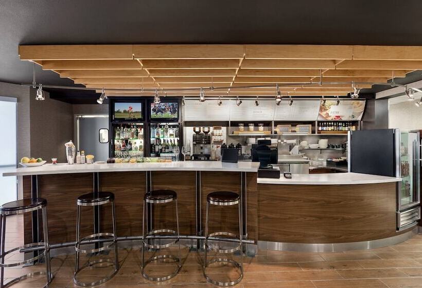 호텔 Courtyard Lubbock