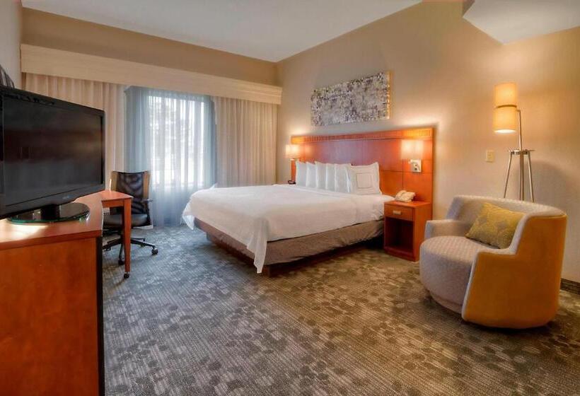 فندق Courtyard Memphis Germantown
