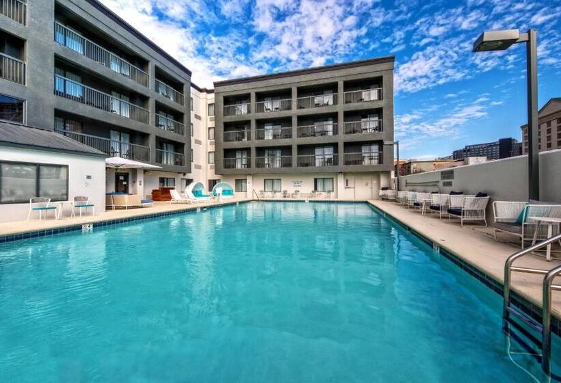 هتل Courtyard By Marriott Nashville Vanderbilt West End