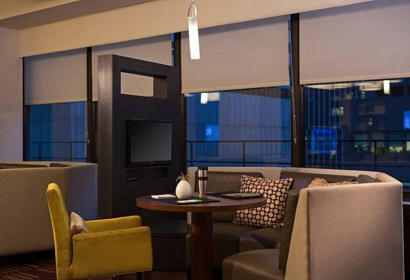 هتل Courtyard New York Manhattan/midtown East