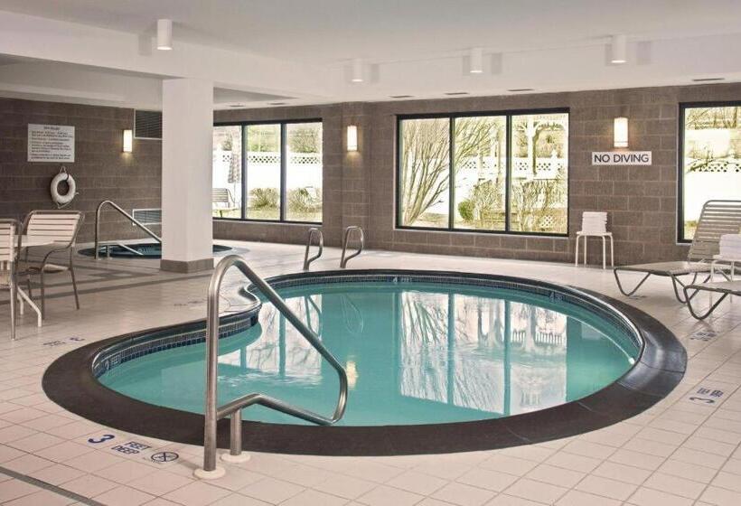 ホテル Courtyard By Marriott Newburgh Stewart Airport