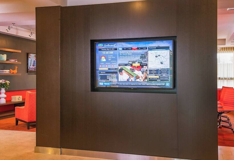 ホテル Courtyard By Marriott North Charleston Airport Coliseum