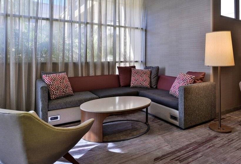 فندق Courtyard By Marriott Ocala