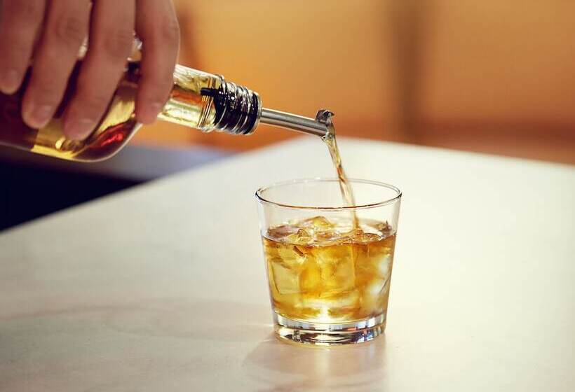 Отель Courtyard By Marriott Orlando Airport