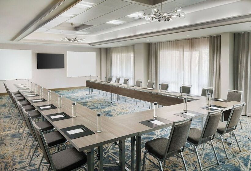 ホテル Courtyard By Marriott Orlando Downtown