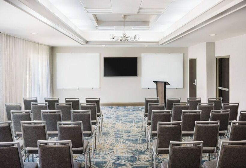 ホテル Courtyard By Marriott Orlando Downtown