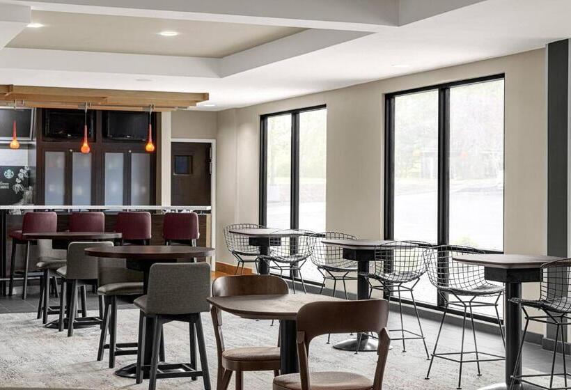 בית מלון כפרי Courtyard Paducah West