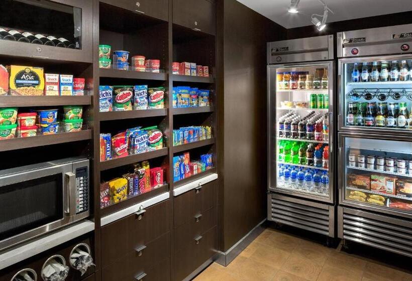 호텔 Courtyard By Marriott Pittsburgh Airport