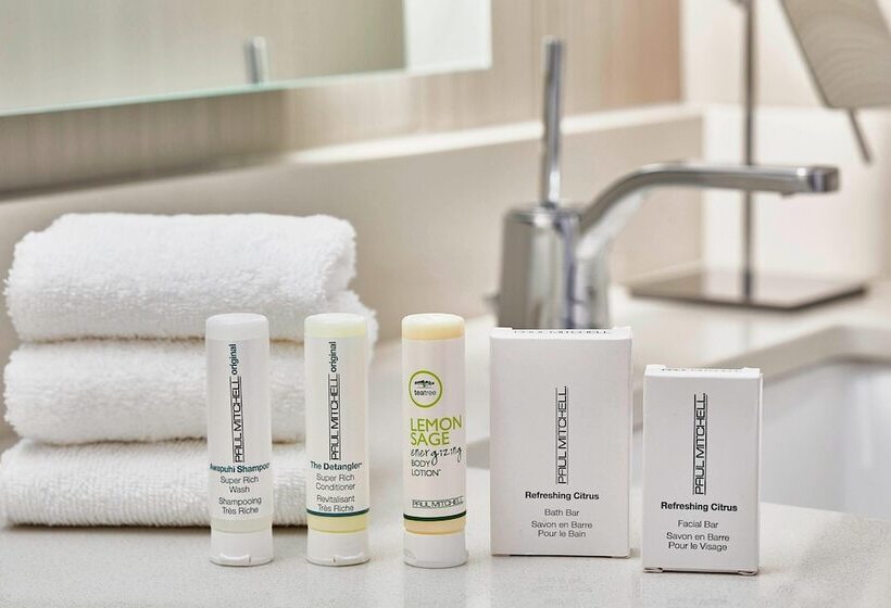 בית מלון כפרי Courtyard Portland Downtown/convention Center