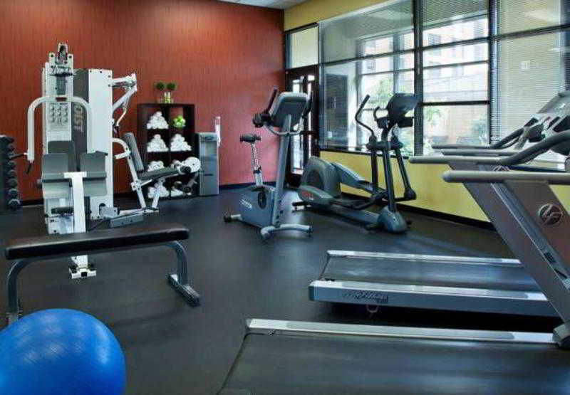 בית מלון כפרי Courtyard Portland Downtown/convention Center